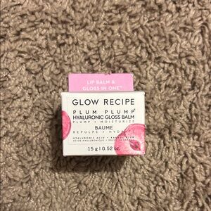 Glow Recipe Plum Plump Hyaluronic Gloss Balm - Pink and White